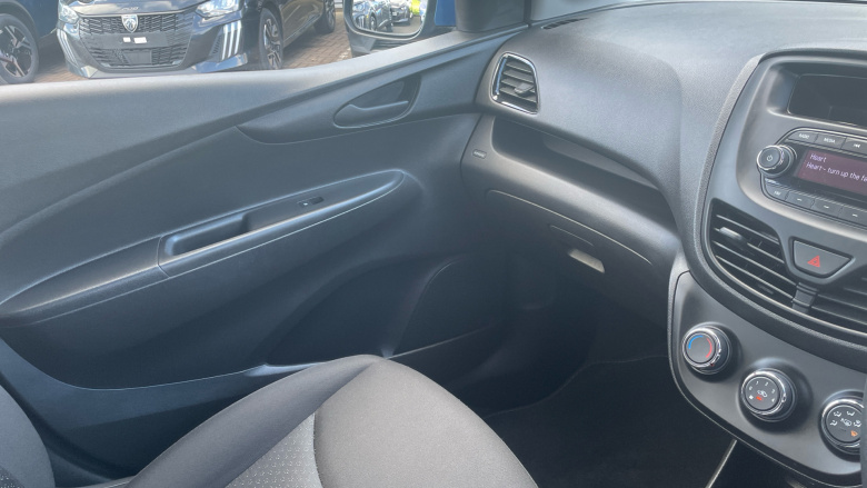 Vauxhall Viva 1.0 SE 5dr Petrol Hatchback